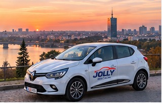 Jolly Rent a Car vozilo sa pogledom na Beograd